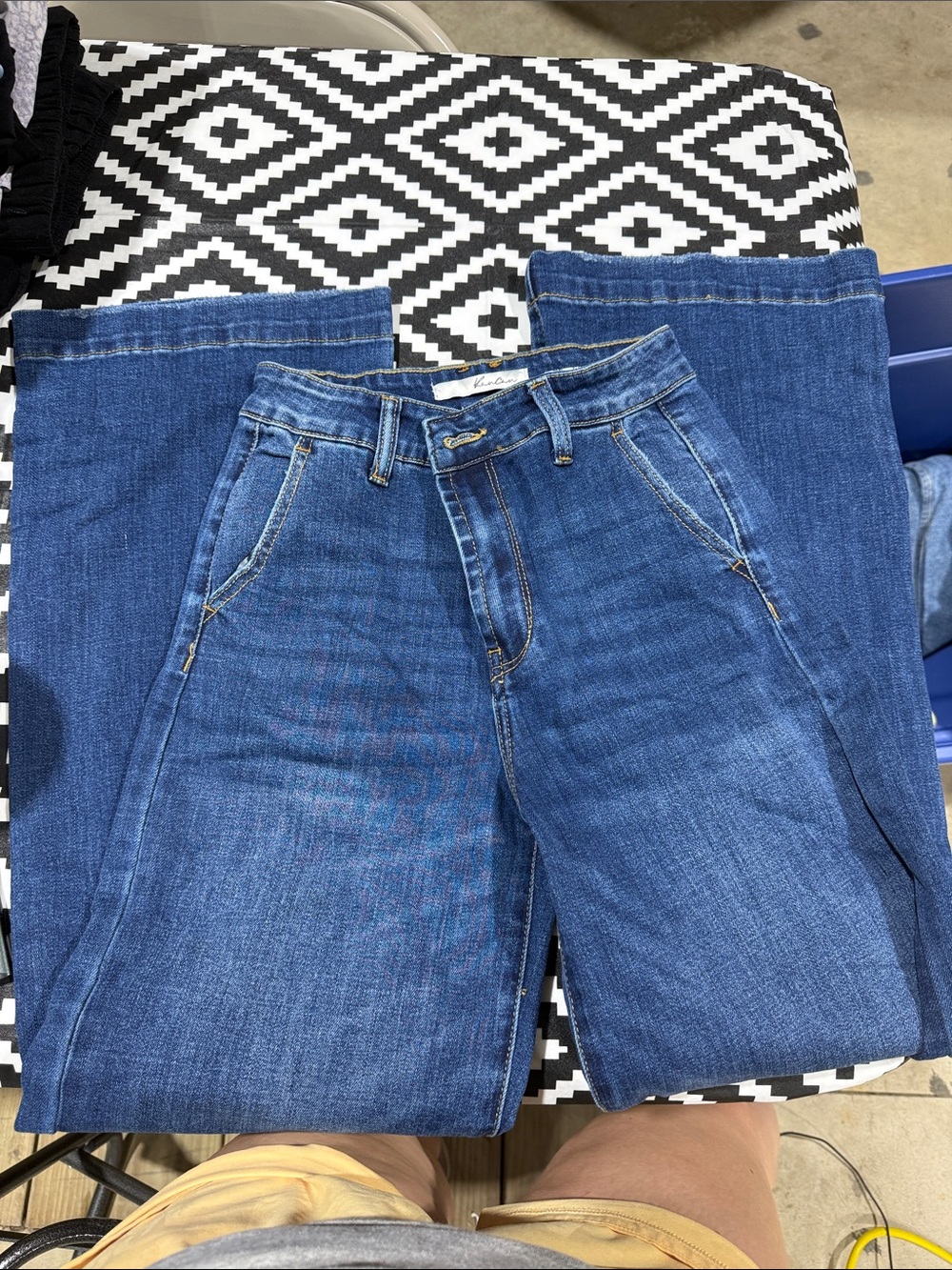 KanCan Men's Relaxed Blue Denim Jeans